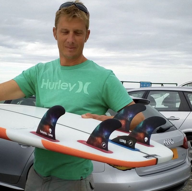 Lunasurf TMF (The Middle Finger) Knubster