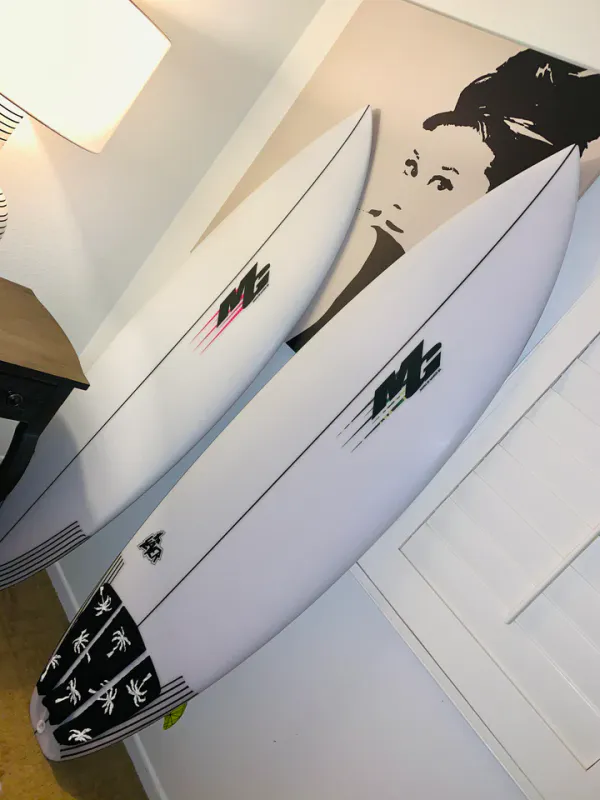 The Slayer 5.6ft 18.5/8 x 2.5/16 - 24.7L swallow tail